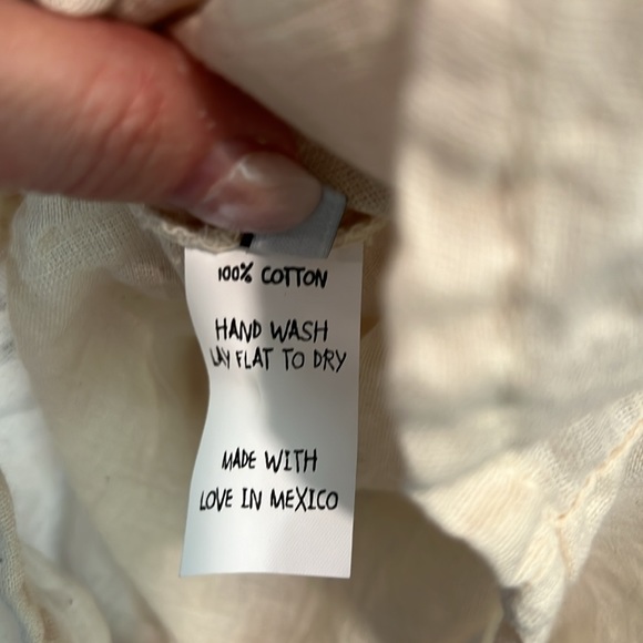 Jen’s pirate booty for Free People smocked lace-up gauze top - Picture 9 of 10